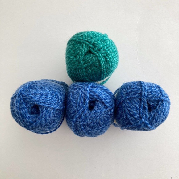 Lot of 4‎ Skeins Schaffhauser FIORELLA Yarn Wool Blend 2-Tone 3 Blue 1 Green 50g - Picture 6 of 6